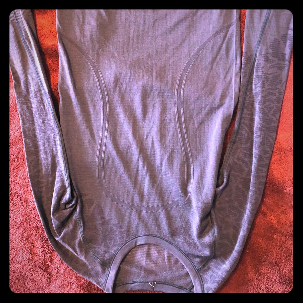 Lululemon long sleeve run swiftly